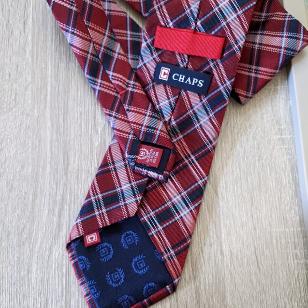 Chaps 4" Necktie - Red/Blue